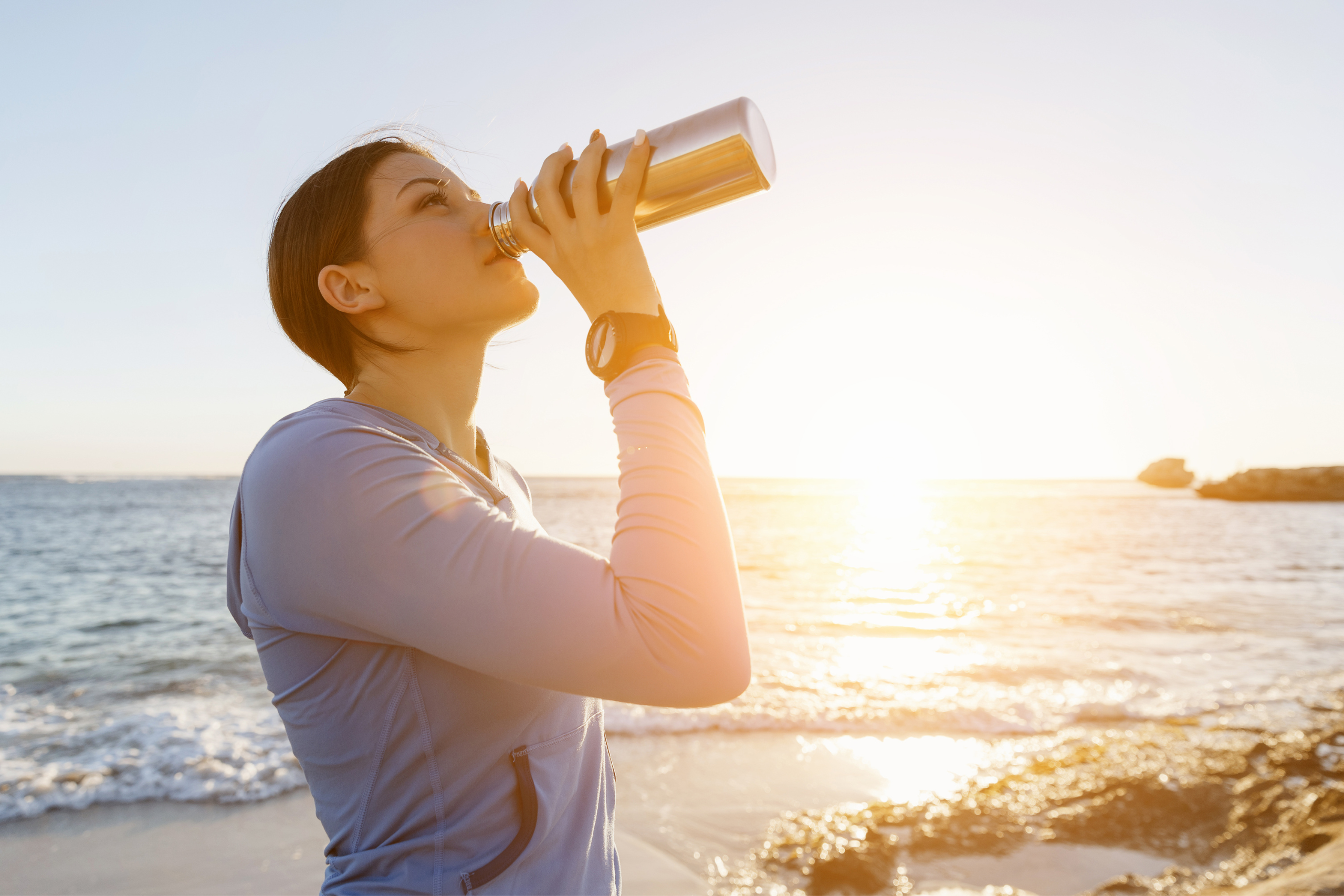 Am I dehydrated? Avoid dehydration this summer with the knowledge of symptoms, causes, and preventative methods.